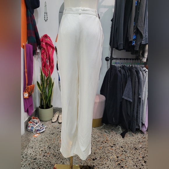 Elegant Vintage White Women's Pants - Picture 4 of 6